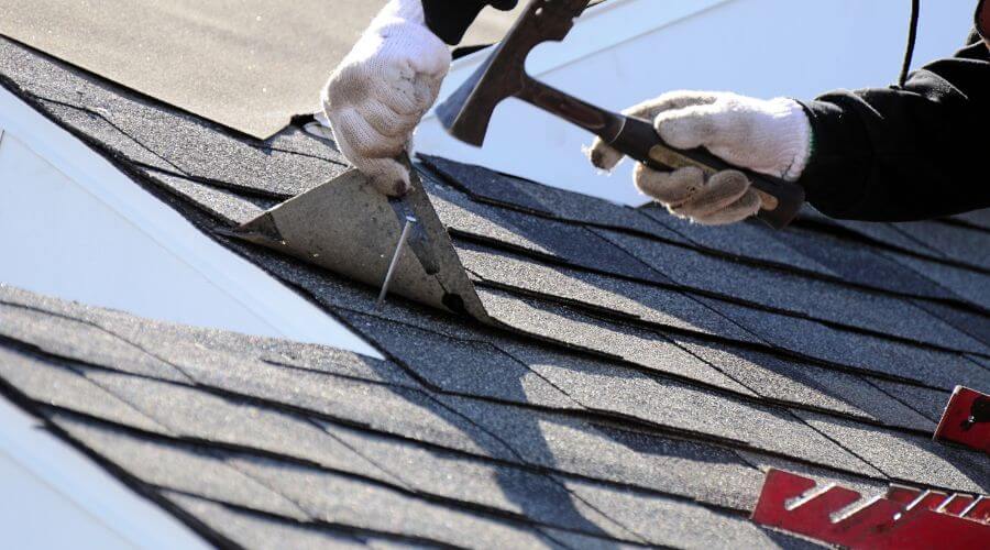 Professional gutter cleaning in Genesee Depot, WI